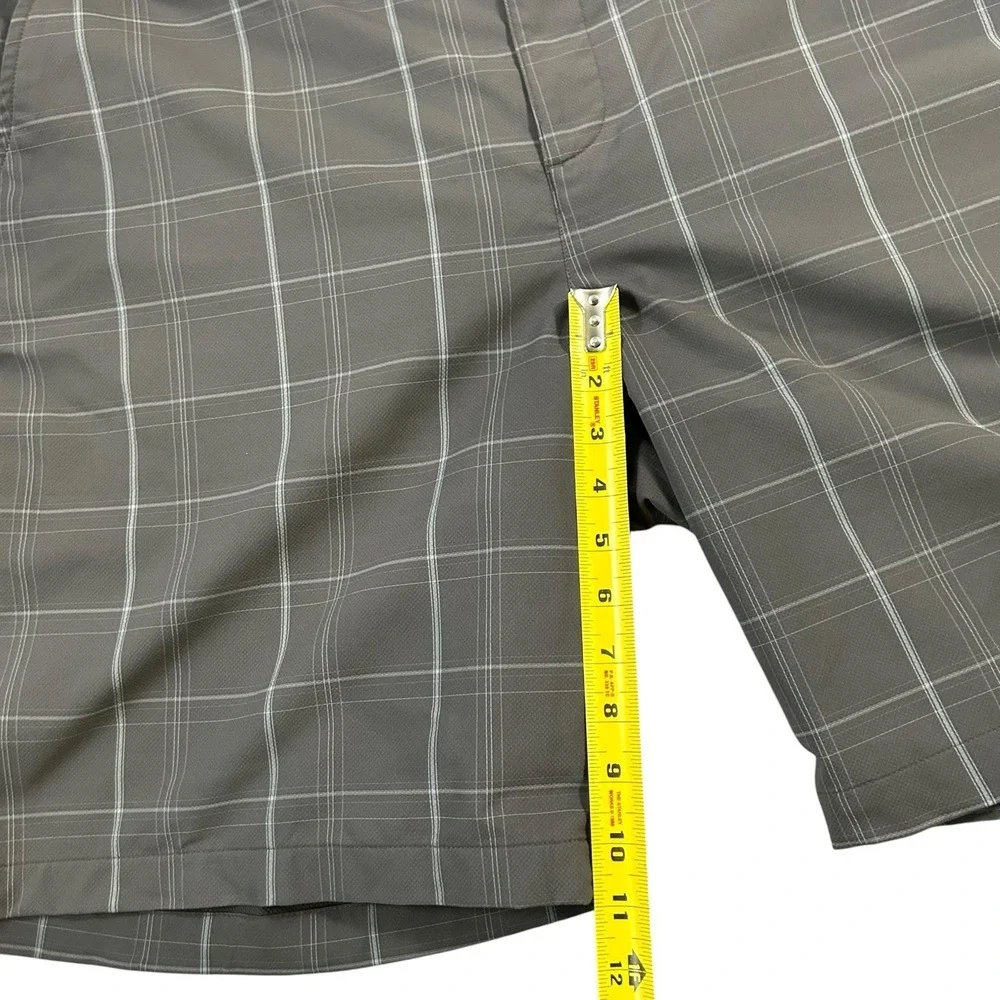 Under Armour Shorts Mens 40 R Gray Golf‎ Performance Stretch Plaid